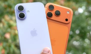 Foldable iPhone prototype surfaces amid delay rumours