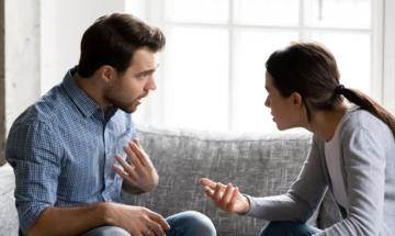 Identify facial micro-expressions that reveal hidden truth during conversations