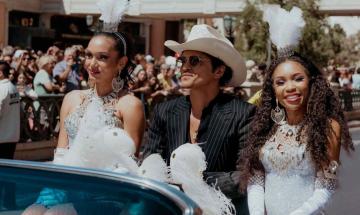 Bruno Mars receives key to Las Vegas, celebrates ‘My Very Own Street’