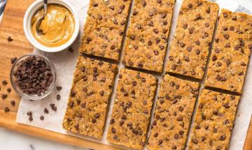 Expert reveals recipe for clean protein bars with seventeen grams per serving