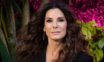 Sandra Bullock urges film industry to embrace AI technology
