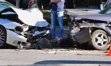 Street racer allegedly flees after 110 MPH crash kills two passengers