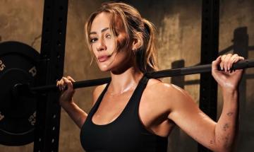 Hilary Duff joins trend of artists training vocals on treadmills ahead of tours