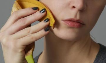 Maryland doctor discusses banana peel as natural botox alternative