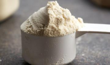 Experts explain how to use protein powder safely and effectively
