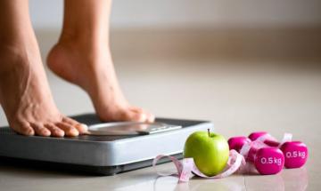 Explore biological reasons behind sudden changes in daily body weight