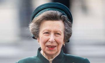 Princess Anne stuns in emerald green coat and hat at Anzac Day dawn service