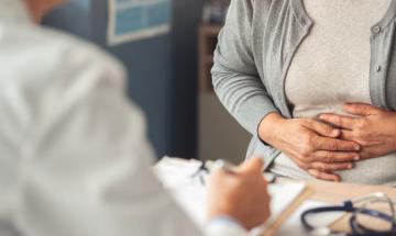 UK surgeon explains why high-fibre diets cause gas and bloating?