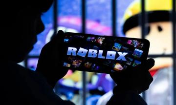Roblox implements strict facial-scan age verification for Indonesian players