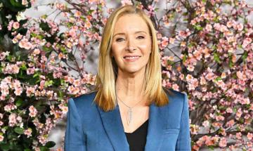 Lisa Kudrow’s comments on 'Friends' spark quiet unease among cast