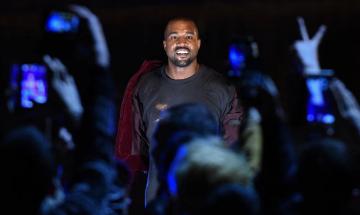 Kanye West makes surprise appearance at Dave Chappelle stand-up show