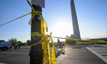 Secret Service agents shoot armed suspect on National Mall in Washington