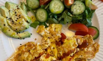 Fitness trainer shares 10 protein foods to avoid while losing body fat