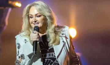 'Total Eclipse of the Heart' singer Bonnie Tyler in recovery post emergency surgery in Portugal