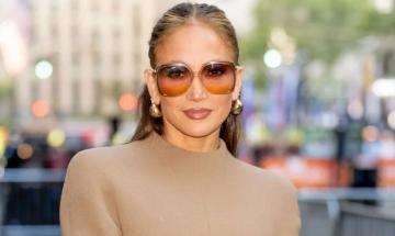 Jennifer Lopez teases fans with decadent cake in playful Mother's Day post