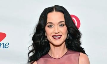 Katy Perry's raw photo honors moms who 'visited death's door'