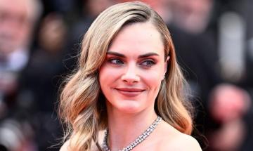 Cara Delevingne teases new songs as she confirms headline music tour