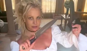 Britney Spears recorded at liquor store before alleged knife incident in restaurant