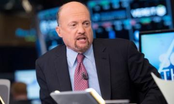 Cramer advises selective investing amid AI boom
