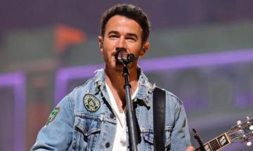 Kevin Jonas unveils shredded physique in viral gym video