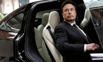 Elon Musk predicts self-driving cars will spread across the US this year