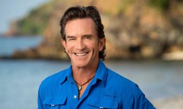 Jeff Probst quickly corrects himself after spoiling key moment in ‘Survivor 50’