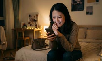 Explore why you cannot stop checking their last seen after a date,