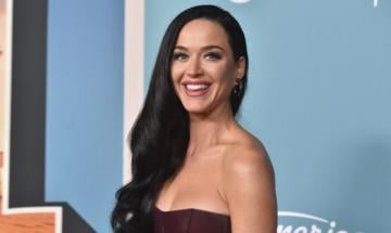 Katy Perry lauds Air Canada staff for handling in-flight medical scare