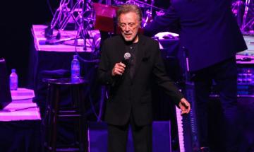 Frankie Valli cancels all remaining 2026 tour dates to focus on his health
