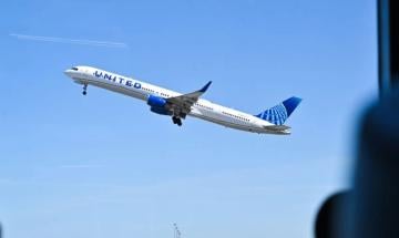 United Airlines Flight makes emergency landing after security scare in air