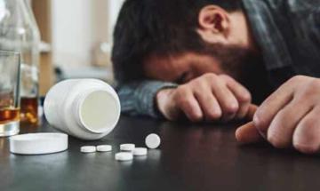 Doctor reveals the correct melatonin dosage and explains exactly how the supplement works