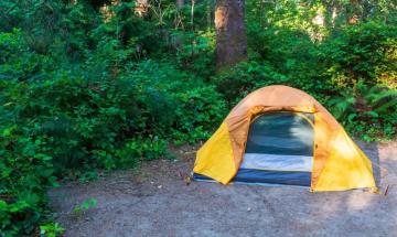 Oregon man accused of cutting into tent and kidnapping female campers on hiking trail