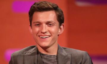 Tom Holland turns down SNL host role due to cue card fears