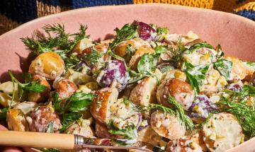 This boiled potato salad is the low-calorie summer recipe you never knew existed