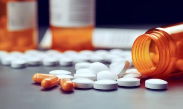 Spotify removes 57,000 Opioid-promoting podcasts after Senate scrutiny