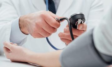 Doctor warns of overlooked early signs people miss before hypertension diagnosis