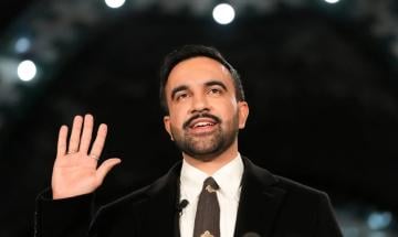 Zohran Mamdani reacts to Elon Musk becoming world’s first trillionaire