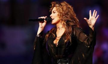 Shania Twain makes honest confession about constant battle with body image