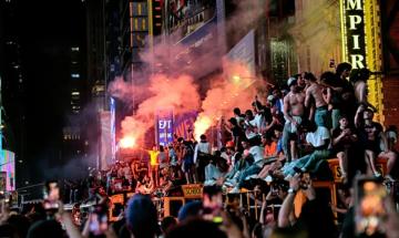 Knicks title celebrations turn violent as 63 arrested in NYC