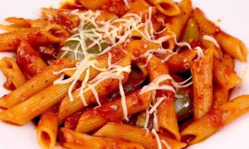 Busy day dinner sorted: Celebrity chef shares fuss-free one-pot pasta recipe