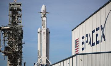 SpaceX stock rally hits first slowdown after blockbuster IPO