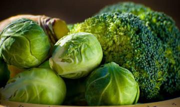 Broccoli vs. Brussels sprouts: Which is healthier?