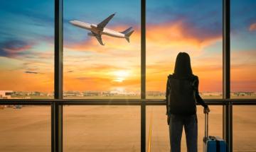 Best stretches to stay comfortable on long flight