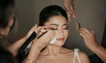 Experts advise altering monsoon makeup routines to protect skin