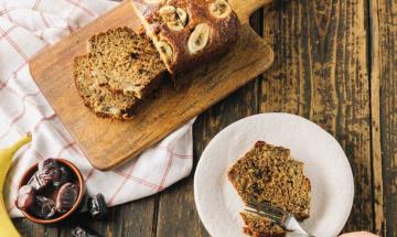 Gastroenterologist shares healthy high-fibre banana bread recipe