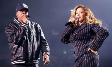Beyoncé gives Jay-Z a haircut before his Yankee Stadium anniversary concert