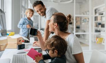 Expert shares vital bonding tips for working parents