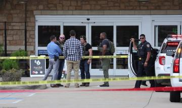 Two men hospitalised after Houston Kroger grocery store shooting