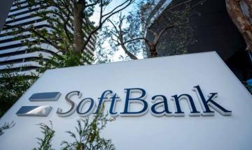 SoftBank tumbles 9% as Wall Street AI rout spreads to Asia