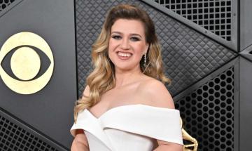 Kelly Clarkson jokes about ‘no more HR meetings’ after talk show exit